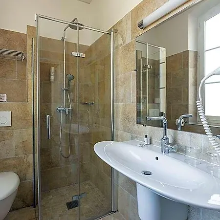 Sainte Anne Hotel 3*