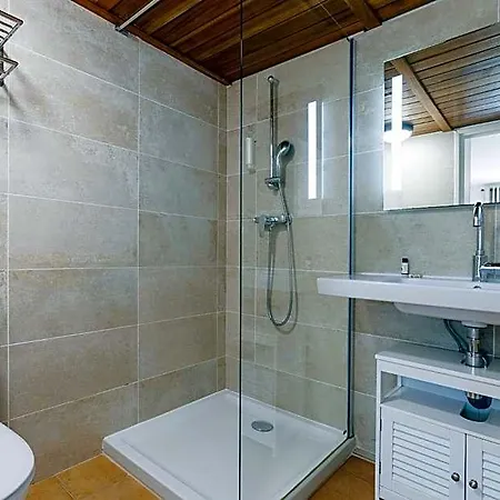 Hotel Sainte Anne 3*